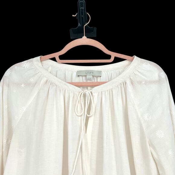 LOFT Cream Color Peasant Top Embellished Eyelet XS Angelic Fairy Romantic - Picture 2 of 5